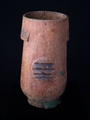 Zulu milk pail 4976bv.jpg